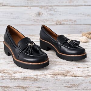 Naturalizer Committed Black Platform Tassel Loafers 8.5M NIB #1310